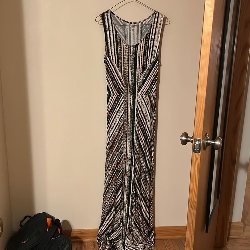 Ana Women’s Maxi Dress size M